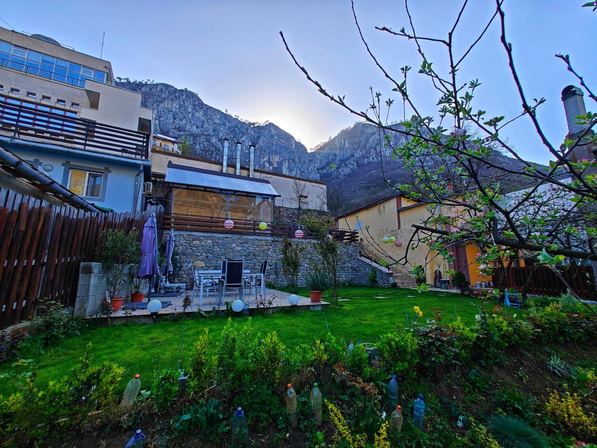Casa Miclau Apartment Baile Herculane Exterior photo